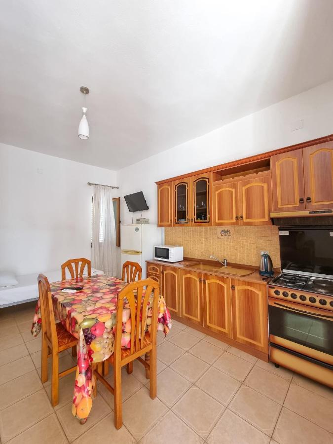 Apartment Celaj Velipojë Екстериор снимка