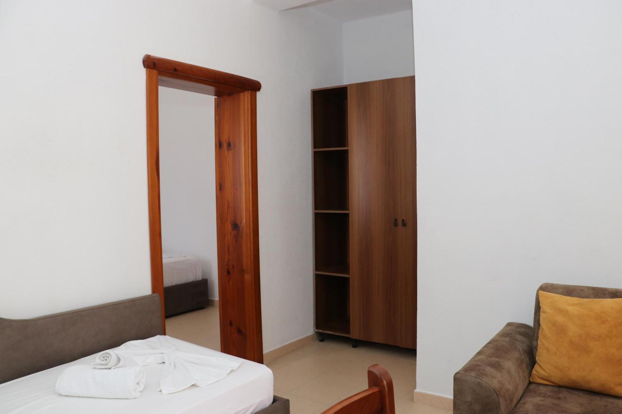 Apartment Celaj Velipojë Екстериор снимка